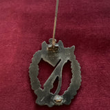 Nazi Germany, Infantry Assault Badge, marked S.H.u.Co.44, some wear, repair to hook, a good example