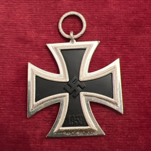 Nazi Germany, Iron Cross 1939-45, unmarked, a mint example