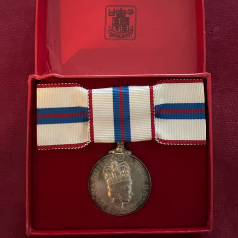Queen Elizabeth II Silver Jubilee Medal, 1977, with ladies bow, in case of issue