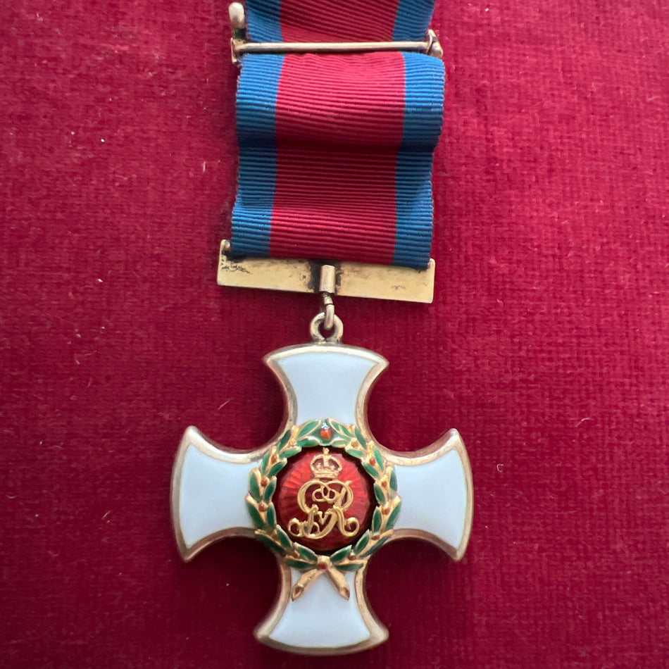 Distinguished Service Order, 1914-18, single, no damage, pin missing, an excellent example