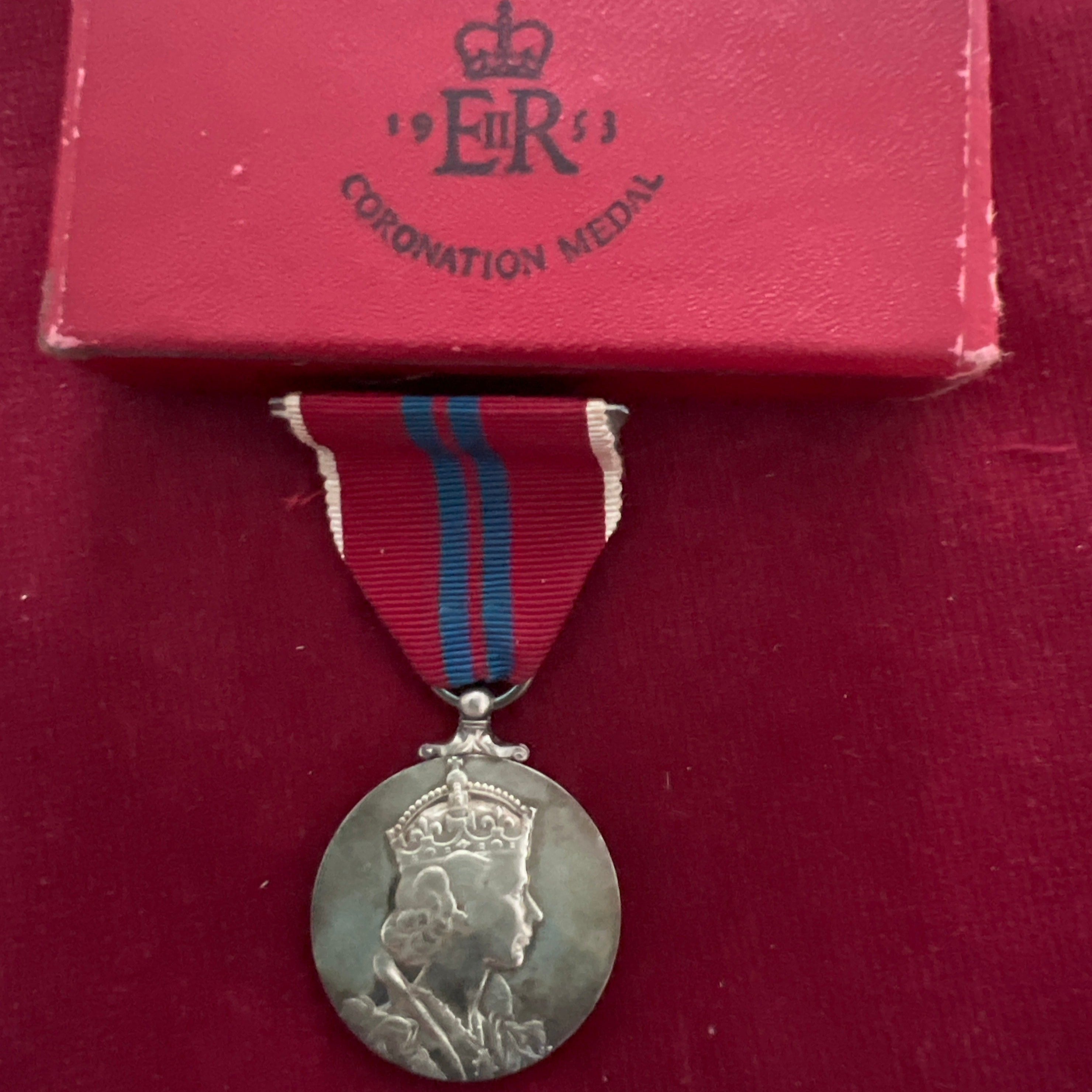 Queen Elizabeth II Coronation Medal, 1953, in original case ...