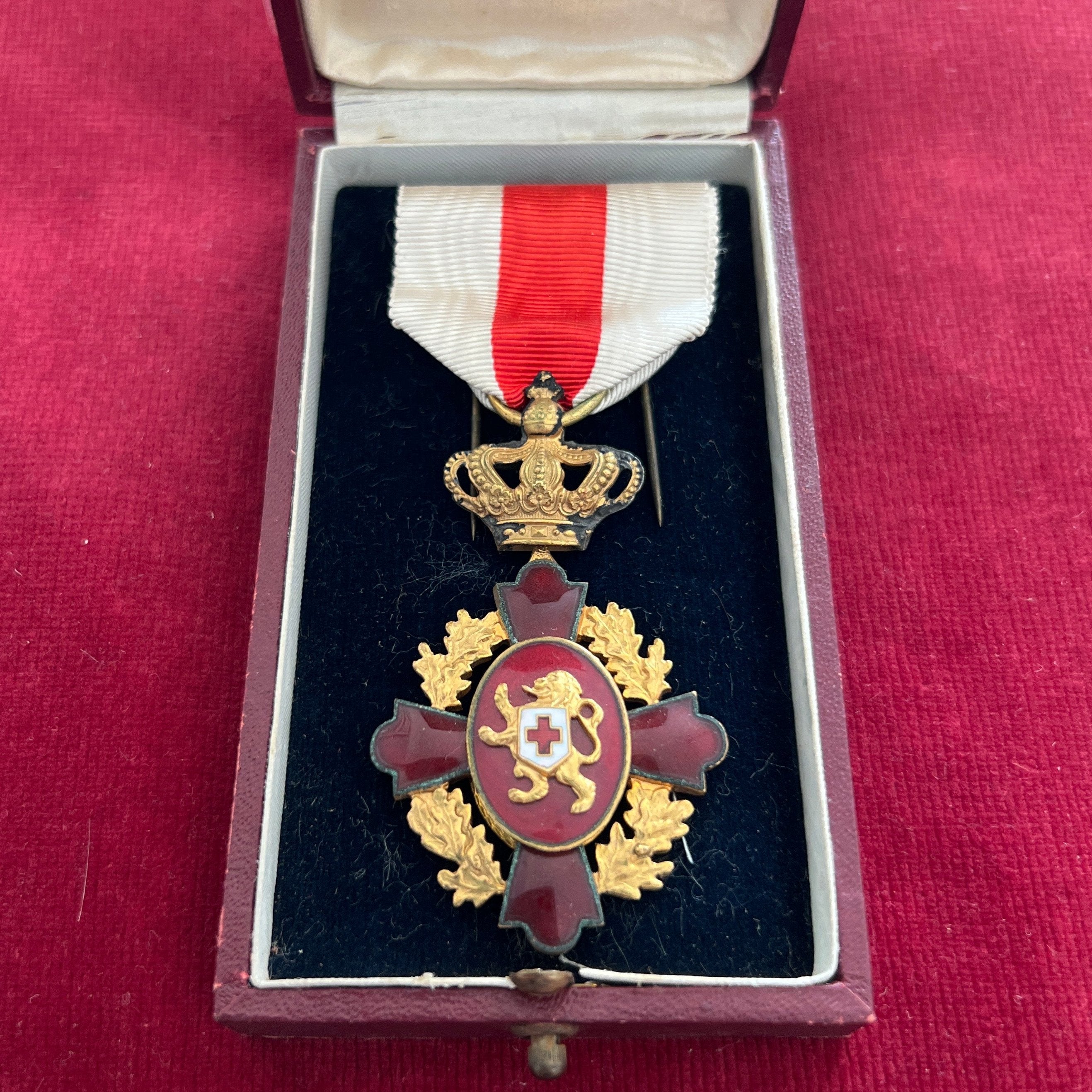 Belgium, Order of the Red Cross, 1st class, nice example gilt metal ...