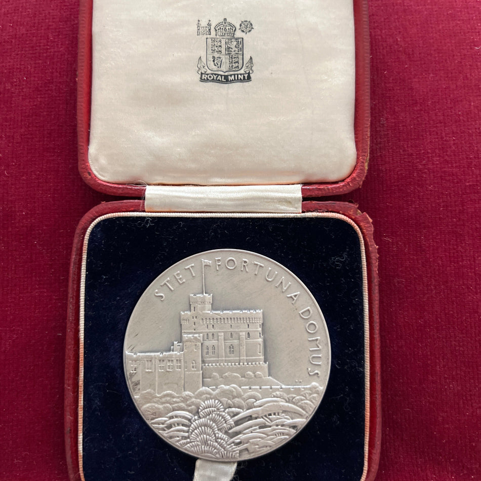 King George V Silver Jubilee Medal, 1910 -1935, in original case made by the Royal Mint