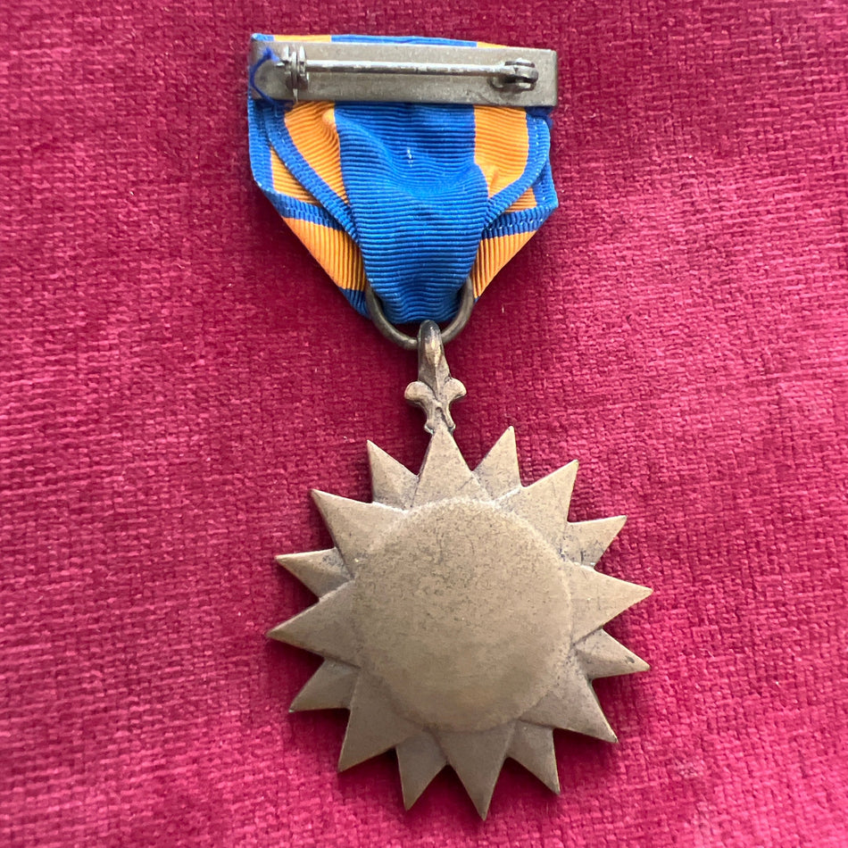 USA, Air Medal, WW2 type, with correct pin fitting