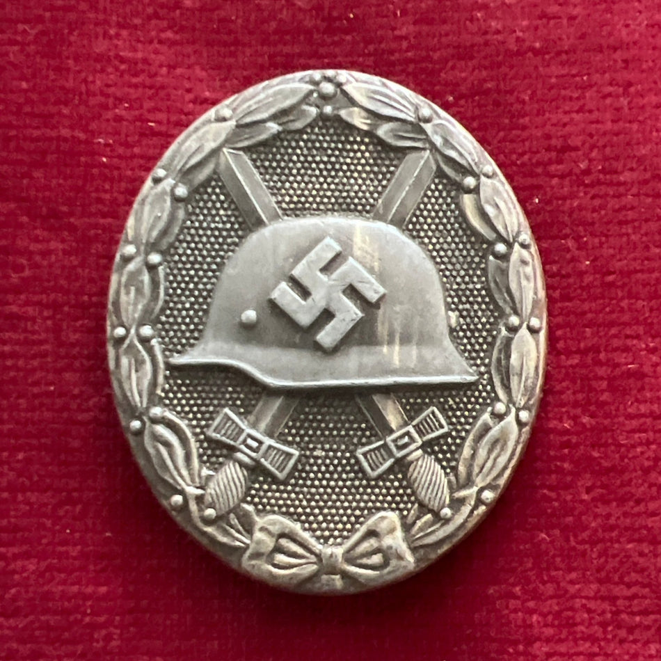 Nazi Germany, Wound Badge in silver, maker marked number 65, some wear