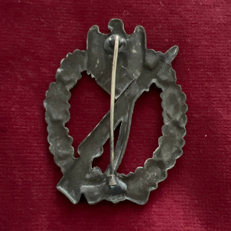 Nazi Germany, Infantry Assault Badge, hollow back type