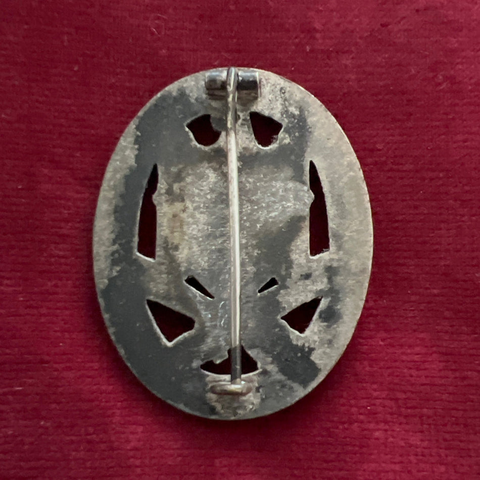 Nazi Germany, General Assault Badge, late-war type, some wear