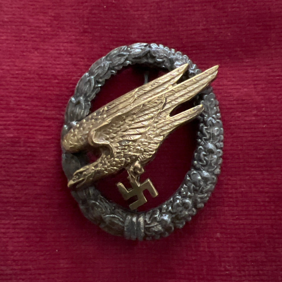 Nazi Germany, Luftwaffe Para Badge, unmarked, a good example of late-war