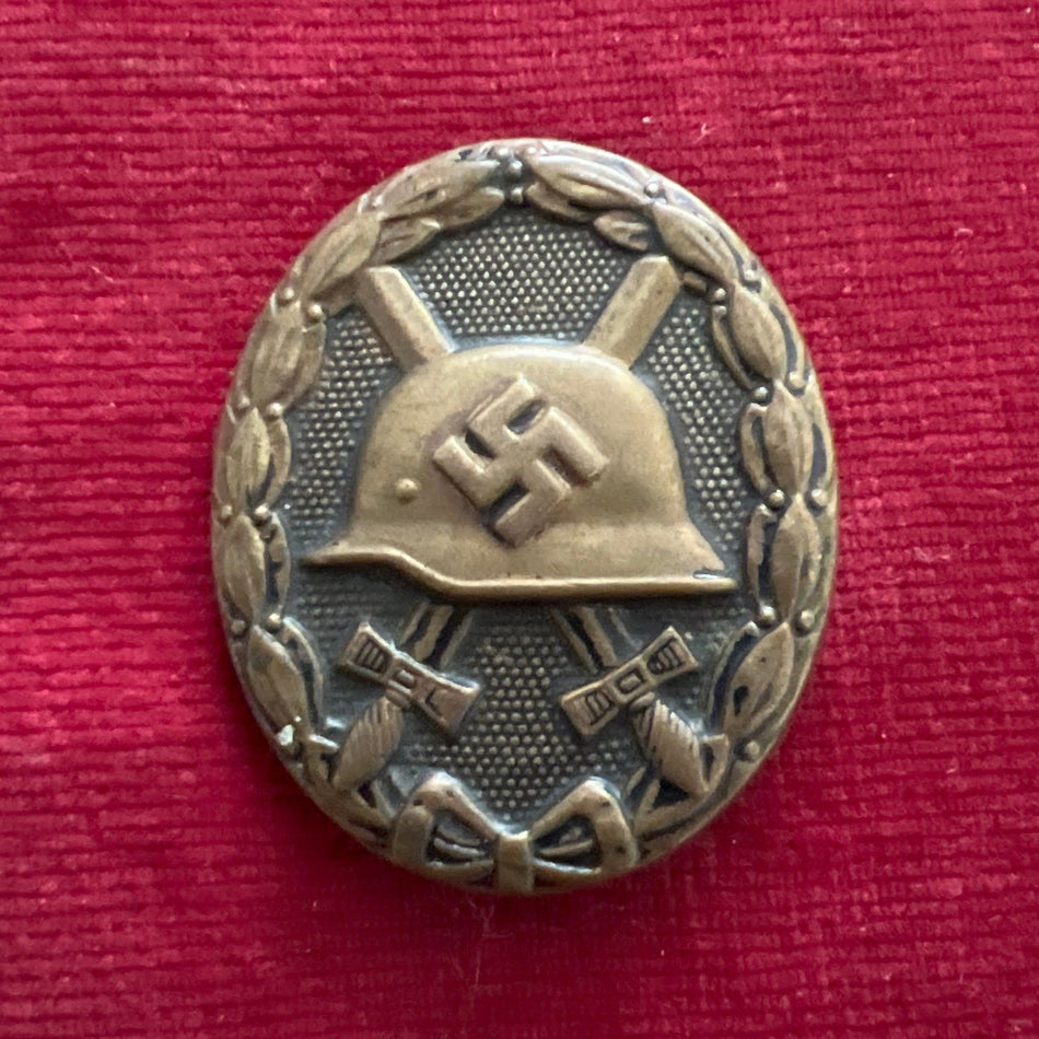 Nazi Germany, Wound Badge in black, early type in bronze