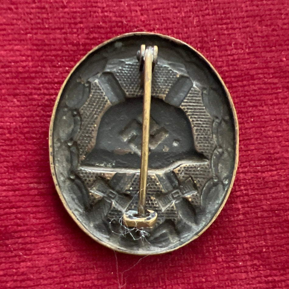 Nazi Germany, Wound Badge in black, early type in bronze