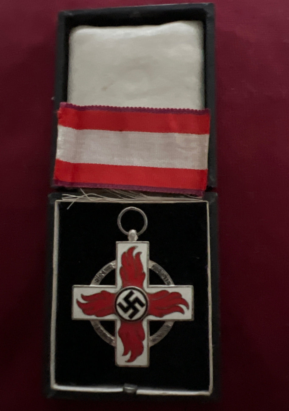 Nazi Germany, Fire Brigade Cross, 2nd class, maker marked number 18, in original case, scarce