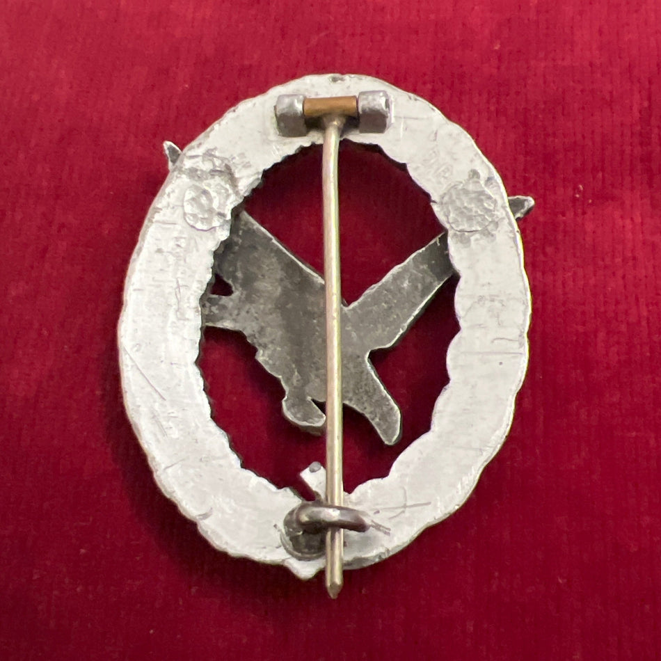 Nazi Germany, Luftwaffe Air Gunners Badge, late-war, with aluminium wreath, some repair to rivets, scarce