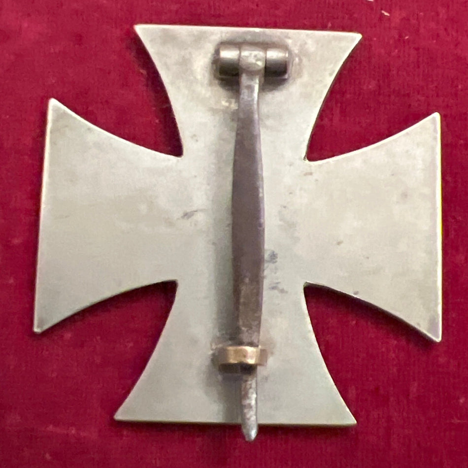 Nazi Germany, Iron Cross 1939-45, 1st class, pin back, some wear