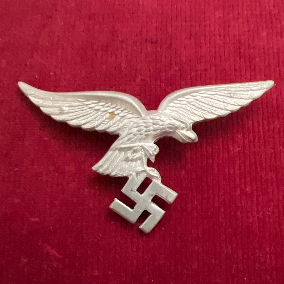 Nazi Germany, Luftwaffe cap eagle, early type