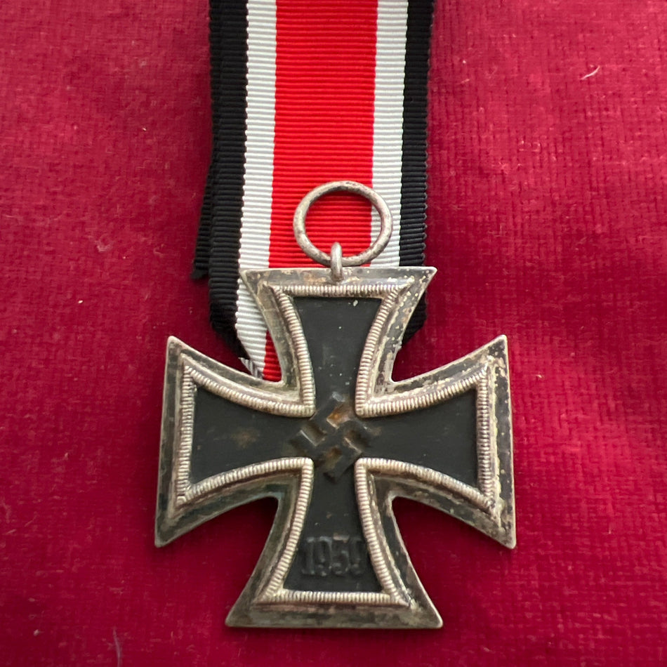 Nazi Germany, Iron Cross 1939-45, maker marked number 4