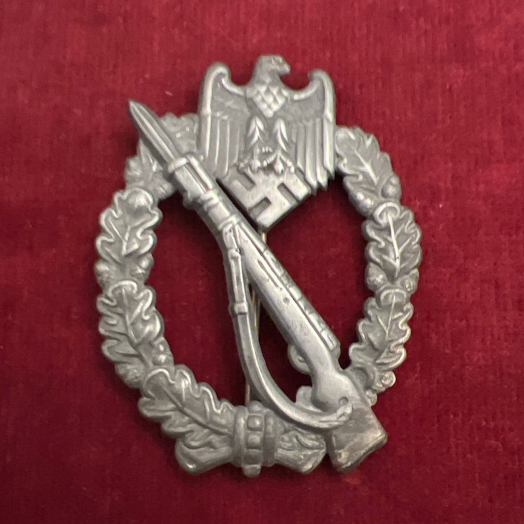 Nazi Germany, Infantry Assault Badge, hollow back type, a good example