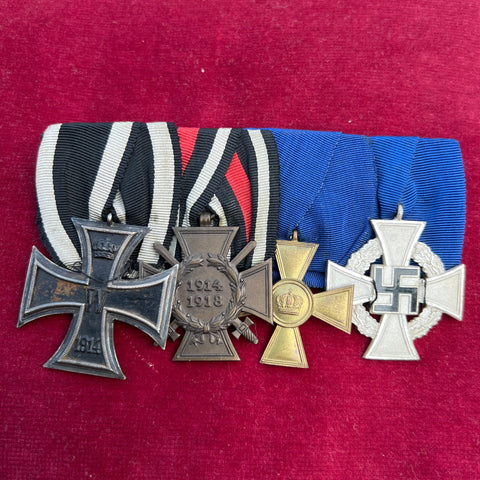 Germany, group of 4: Iron Cross 1914-18, Cross of honour, 25 Years Prussia Long Service Cross & 25 Years Faithful Service Cross