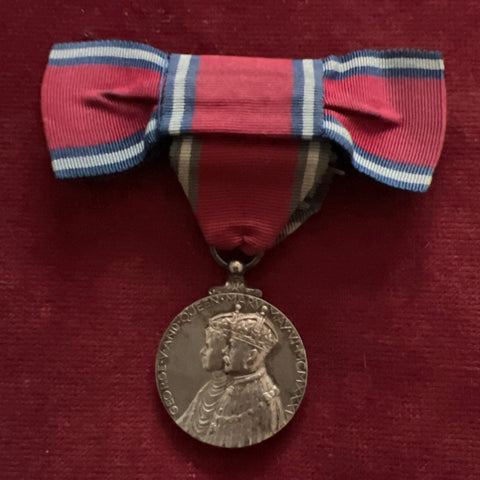 King George V Silver Jubilee Medal on ladies bow