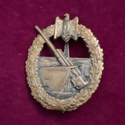 Nazi Germany, Coastal Artillery War Badge, early type, marked Otto Placzec - Berlin, some wear