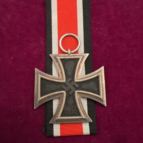 Nazi Germany, Iron Cross 1939-45, maker marked number 65