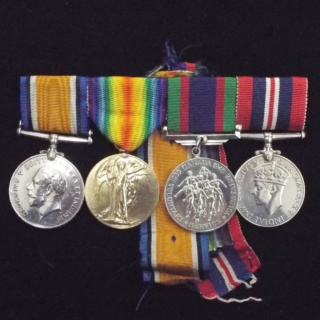 Canadian group of 4 WW1/WW2 medals to Pte. William Robert Goodwin, C.A.S.C. and R.C.A.S.C.