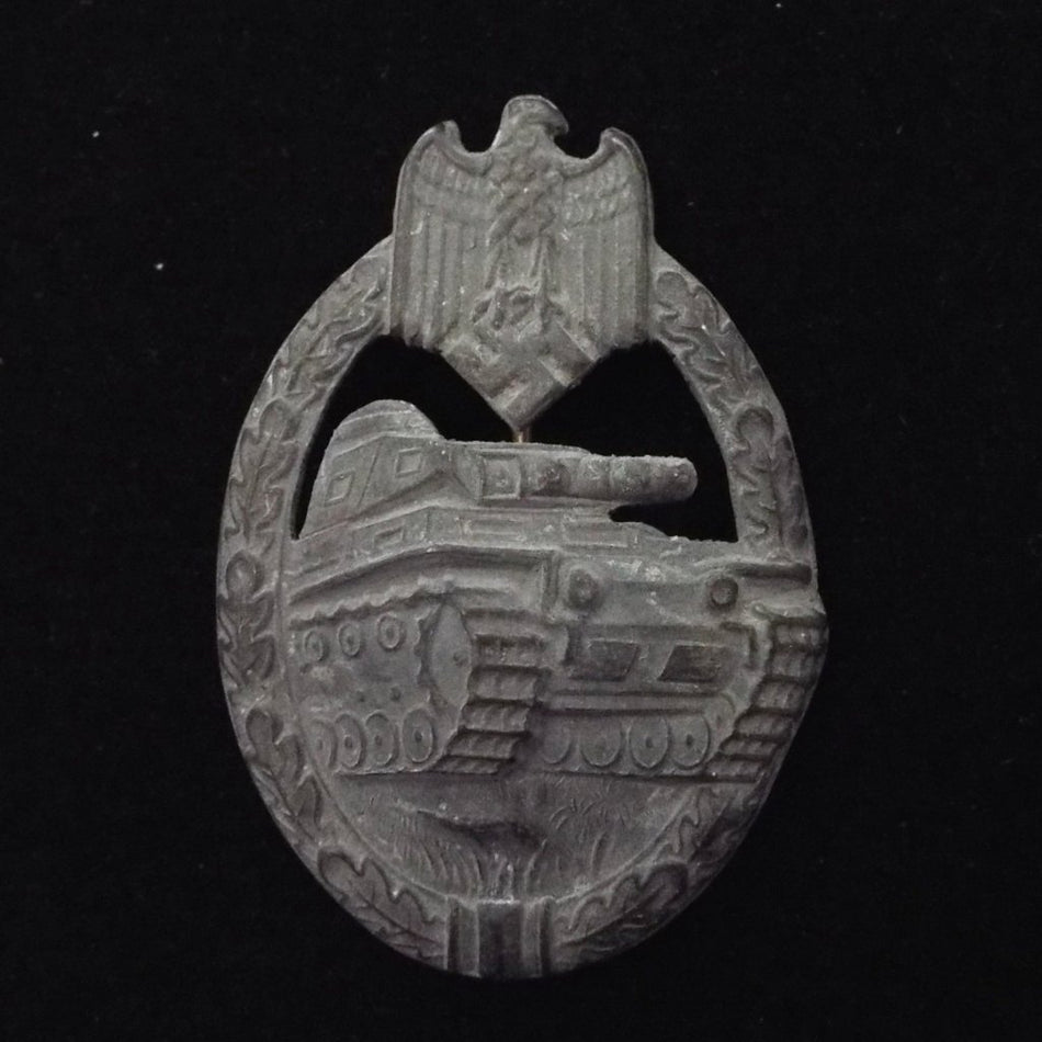 Nazi Germany Tank Battle Badge, hollow back type