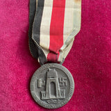 Italy, North Africa Medal 1941-42, late war issue, with original ribbon
