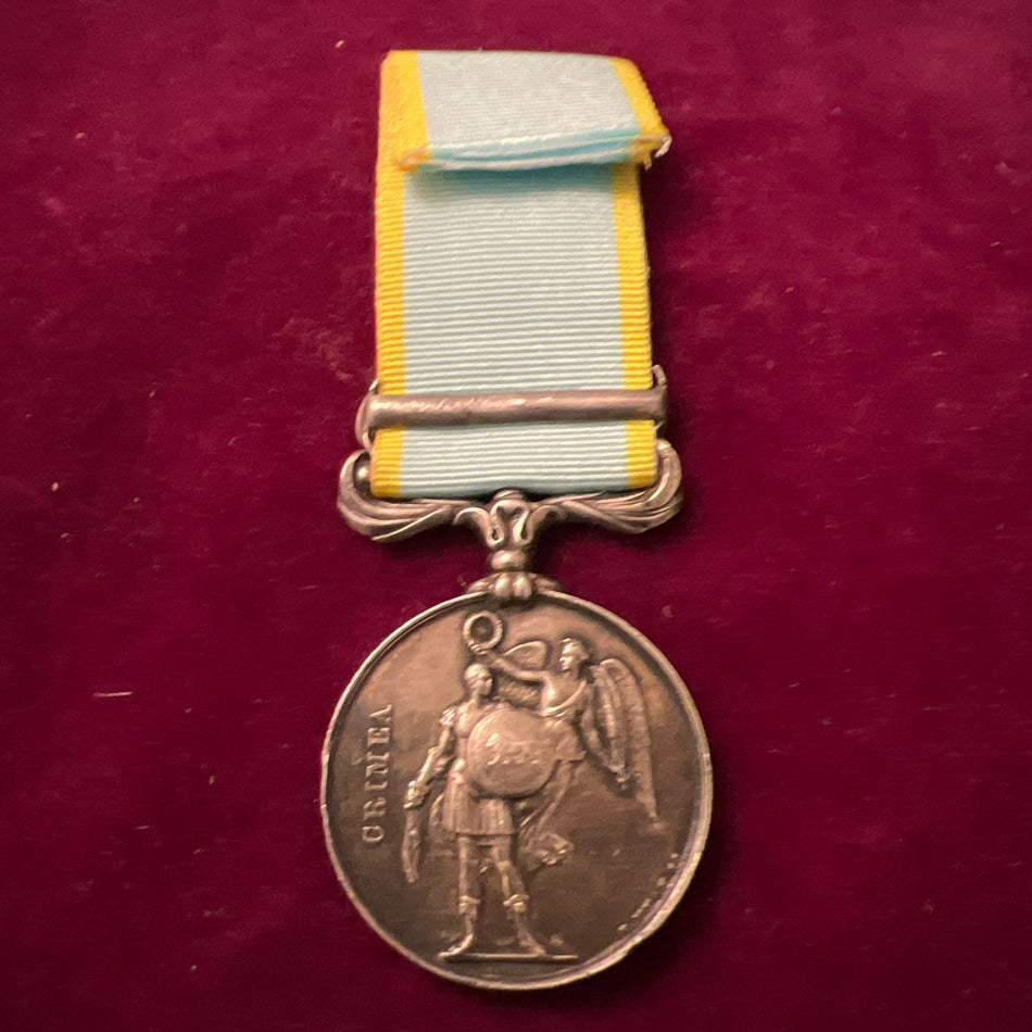 Crimea Medal, Azoff bar, unnamed as issued, a nice example