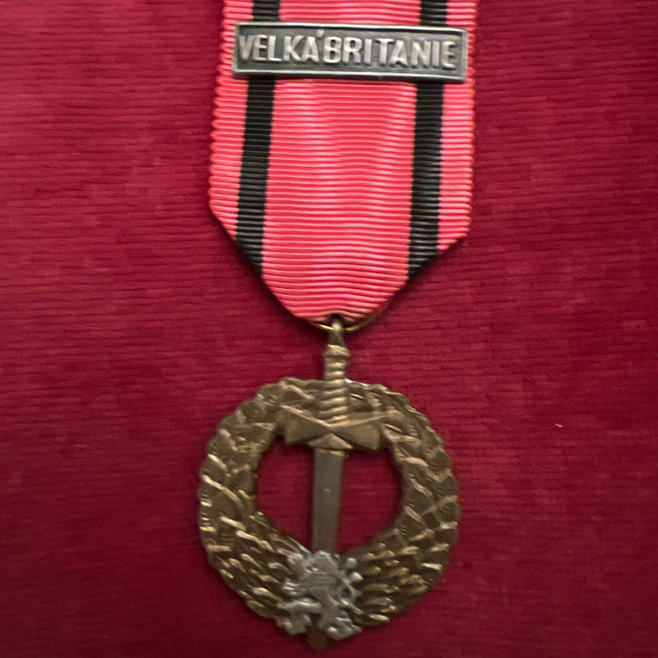 Czechoslovakia, Commemorative Medal of the Czechoslovak Army Abroad, 1939-45, with Velka Britanie bar (Great Britain)