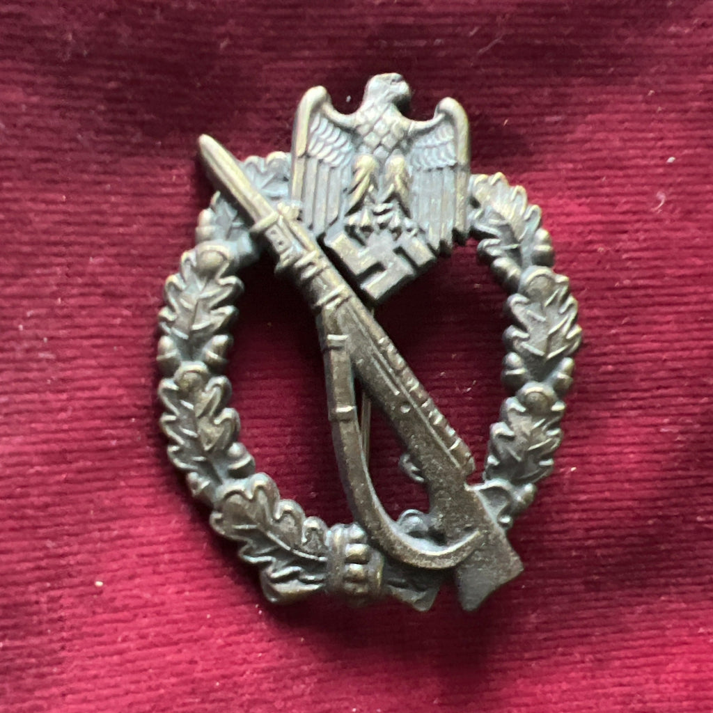 Nazi Germany, Motorized Infantry Assault Badge, bronze, marked J.F.S.