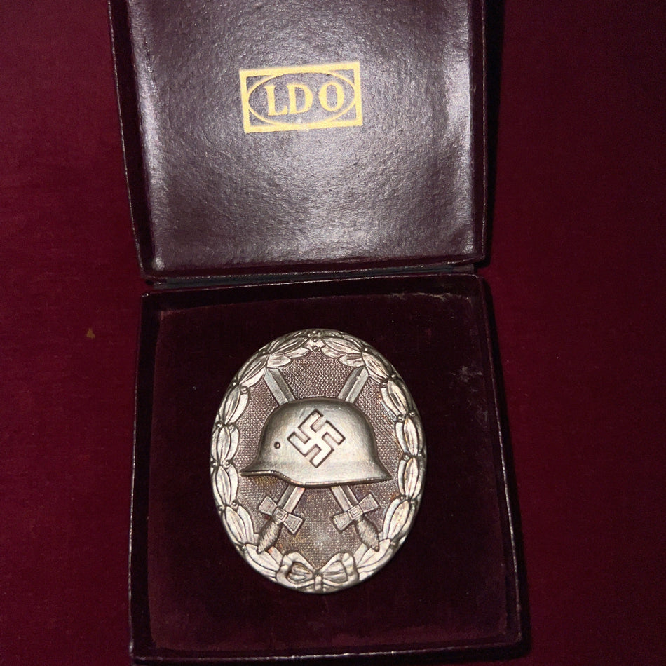 Nazi Germany, Silver Wound Badge, maker marked L 54, in original case, good condition
