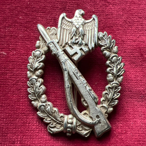 Nazi Germany, Infantry Assault Badge, early type, missing hook