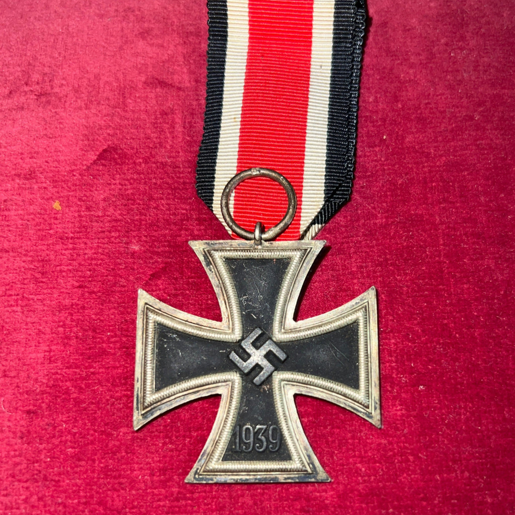 Nazi Germany, Iron Cross, 1939-45, maker marked number 65