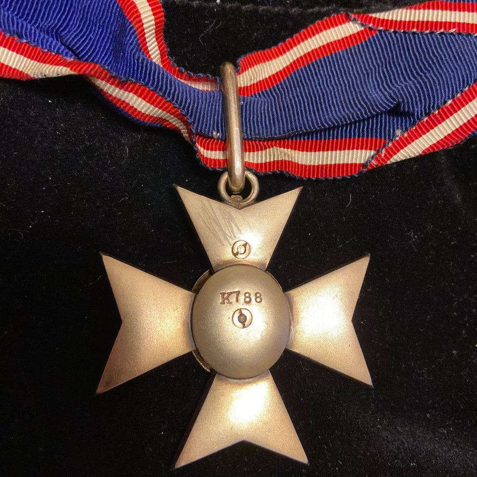 Royal Victorian Order, commander class, number on reverse K.788, small chip to letter