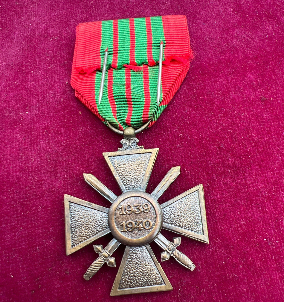 France, War Cross, dated 1939/1940, WW2, mint example