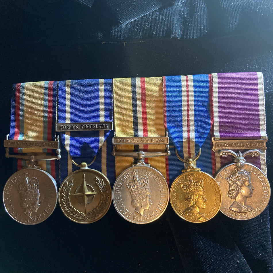 Group of 5 to 24762330 Staff Sergeant/ Signalman M. A. Tench, Royal Signals