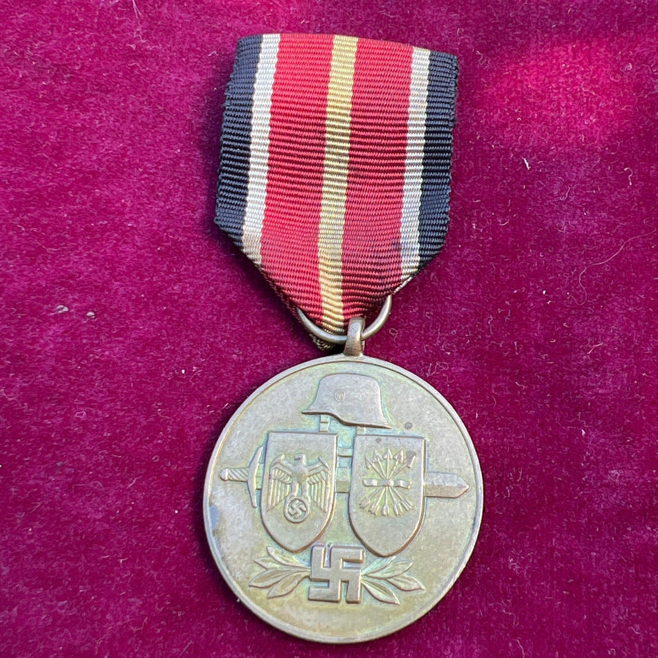 Nazi Germany, Commemorative Medal for Spanish Volunteers in the Struggle Against Bolshevism, 1941-42 (Blue Division Medal)
