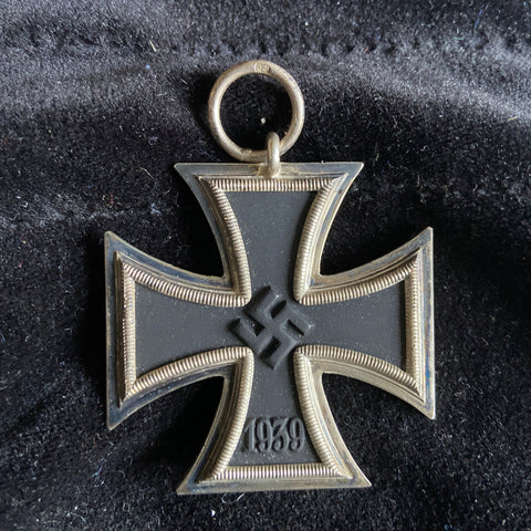 Nazi Germany, Iron Cross, maker marked no.221