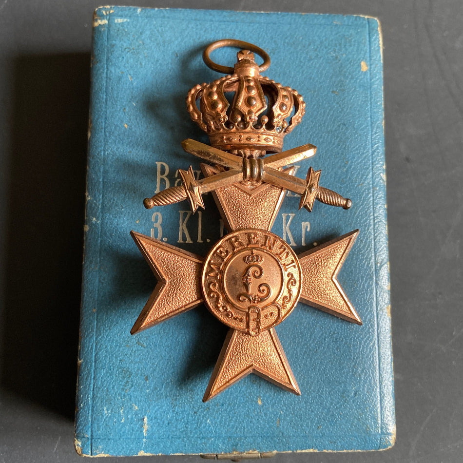 Germany, Bavarian Military Merit Cross with crown and swords, 3rd class, in original case, WW1