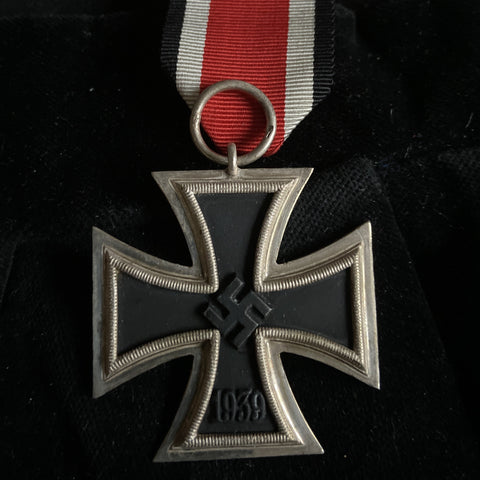 Nazi Germany, Iron Cross, maker marked no.7