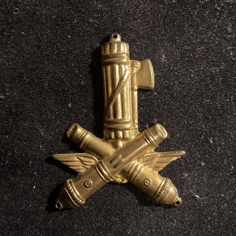 Italy, fascist cap badge of the artillery
