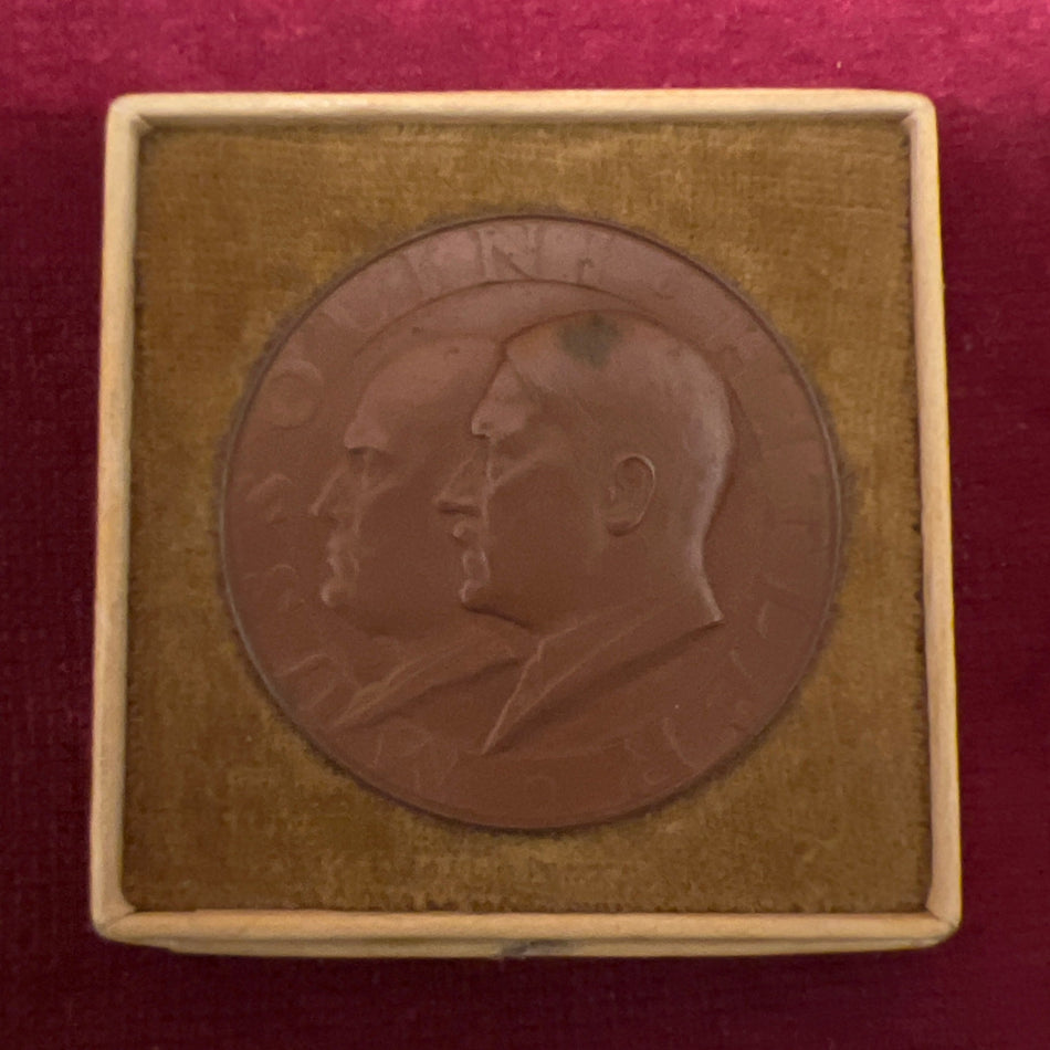 Medal commemorating Mussolini and Hitler meeting in Rome, with original box