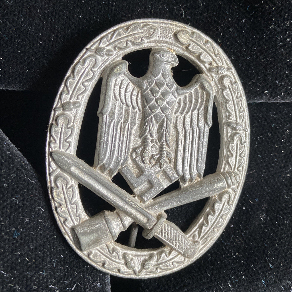 Nazi Germany, General Assault Badge, late war type, a good example