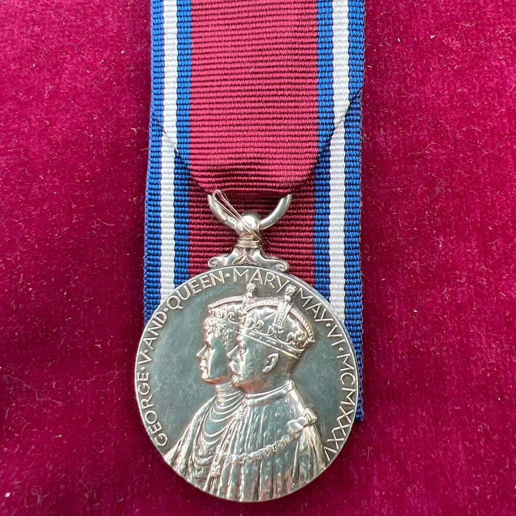 King George V Silver Jubilee Medal, 1935, court mounted