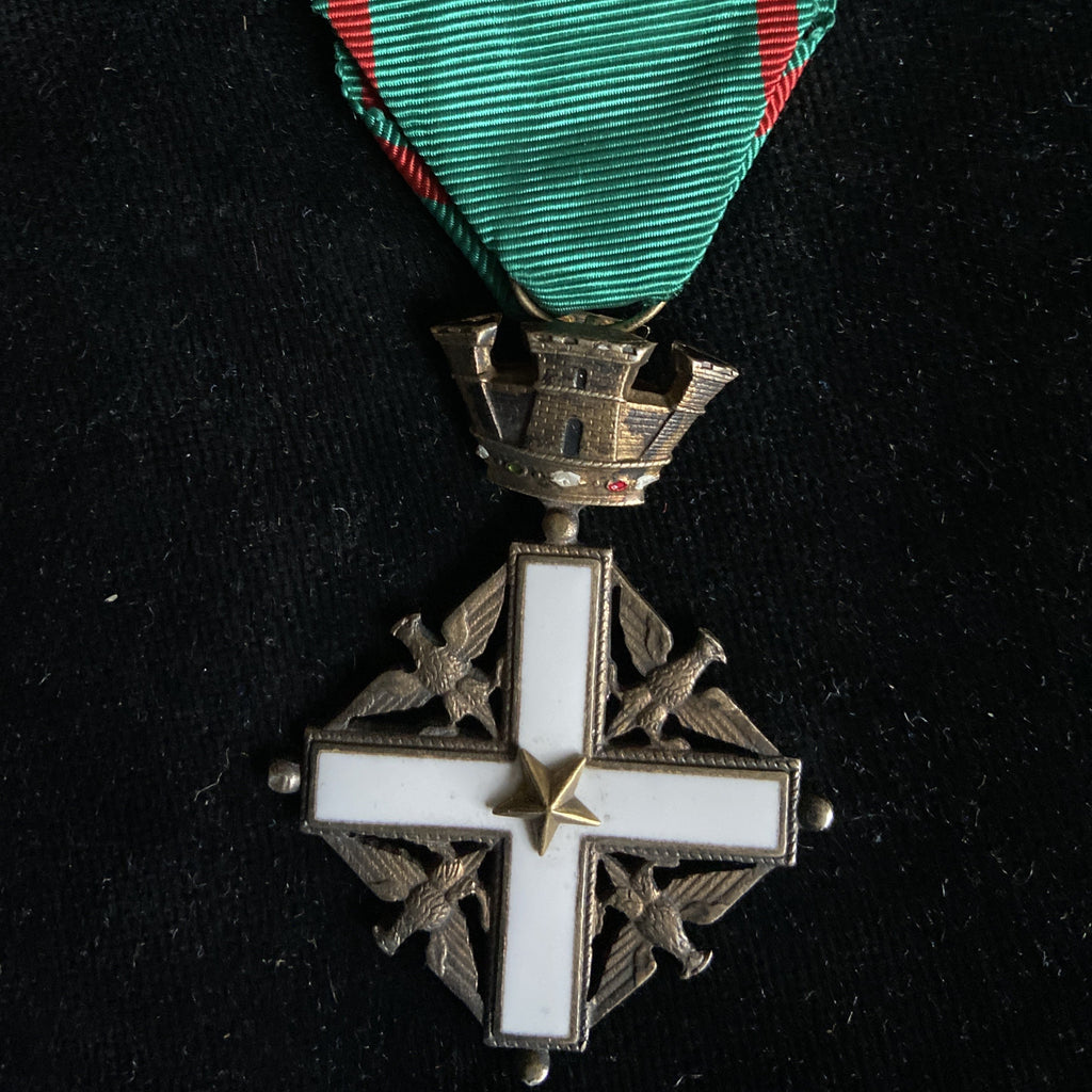 Italy, Order of Merit of the Italian Republic, knight's badge