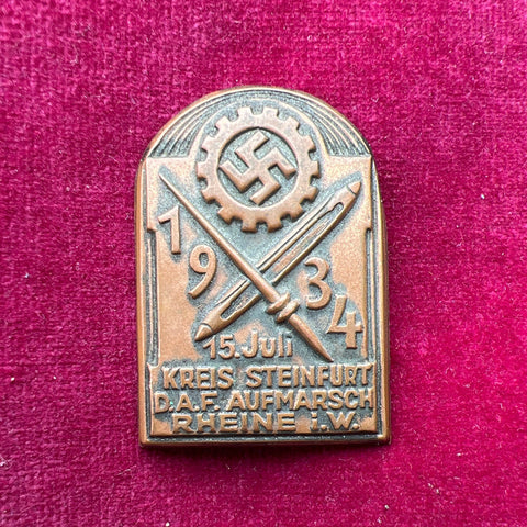 Nazi Germany, D.A.F. rally badge, 1934
