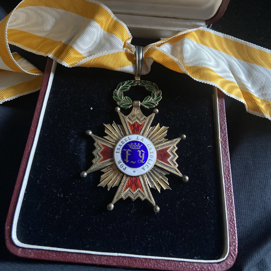 Spain, Order of Isabella the Catholic, commander class, Franco period, in case of issue, a nice silver-gilt example