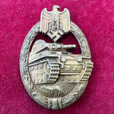 Nazi Germany, Tank Badge, bronze type, unmarked, small repair to pin, scarce