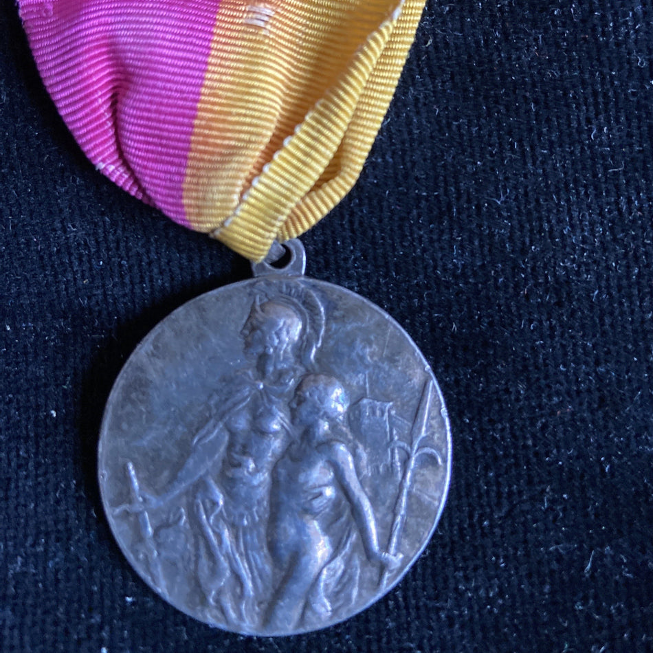 Italy, medal presented to Italian soldiers who fought at Trieste, 3/11/1918, struck in silver