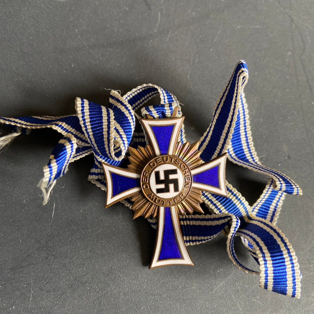 Nazi Germany, Mother's Cross, bronze type, 3rd class, with full ribbon, a nice example